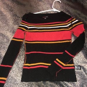 Long sleeve striped shirt 🌹